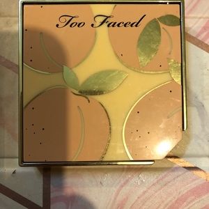 Too Faced - Apricot in the Act Duo